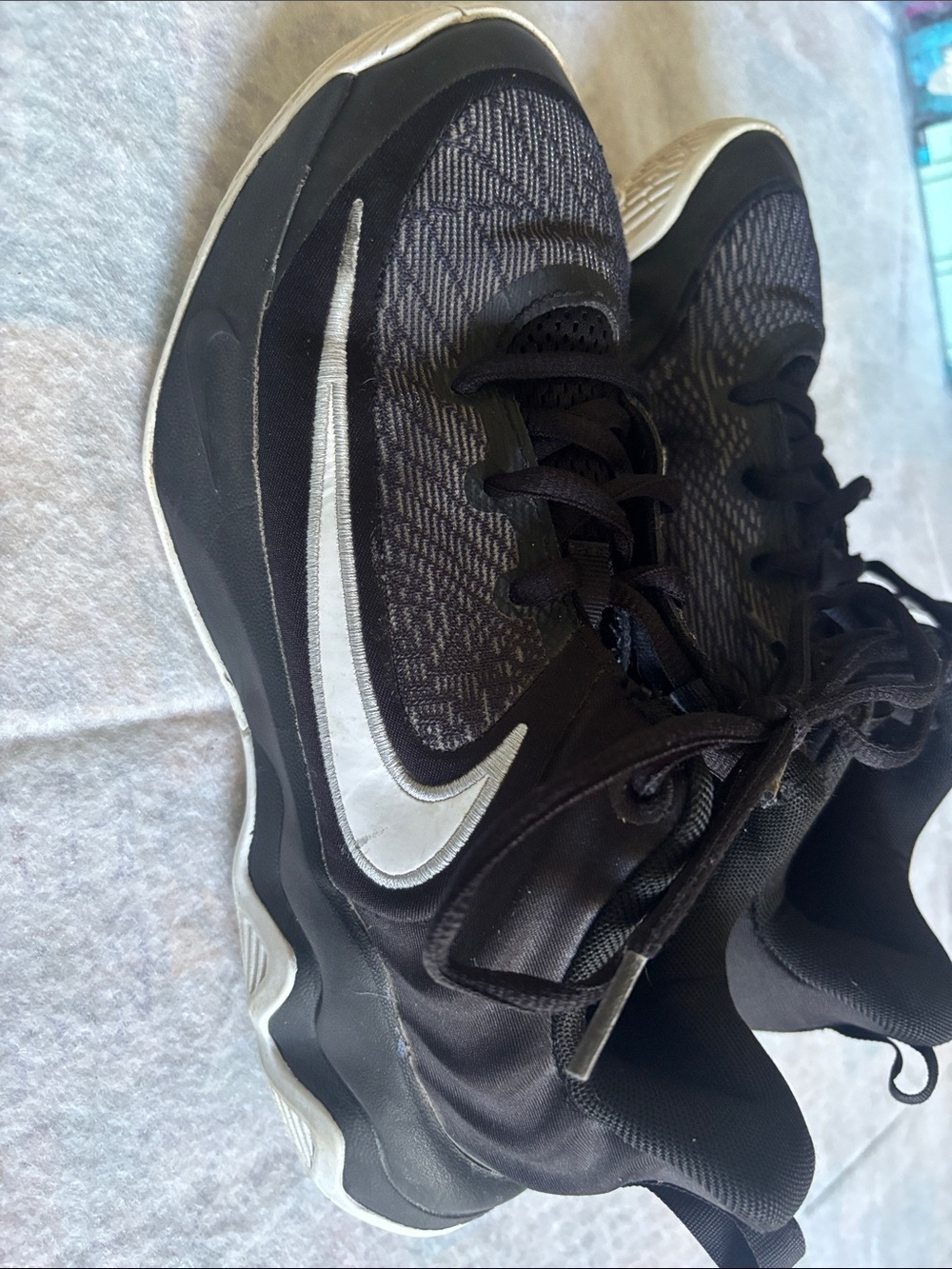 Nike Kids Black and White Athletic Sneakers - Picture 3 of 4